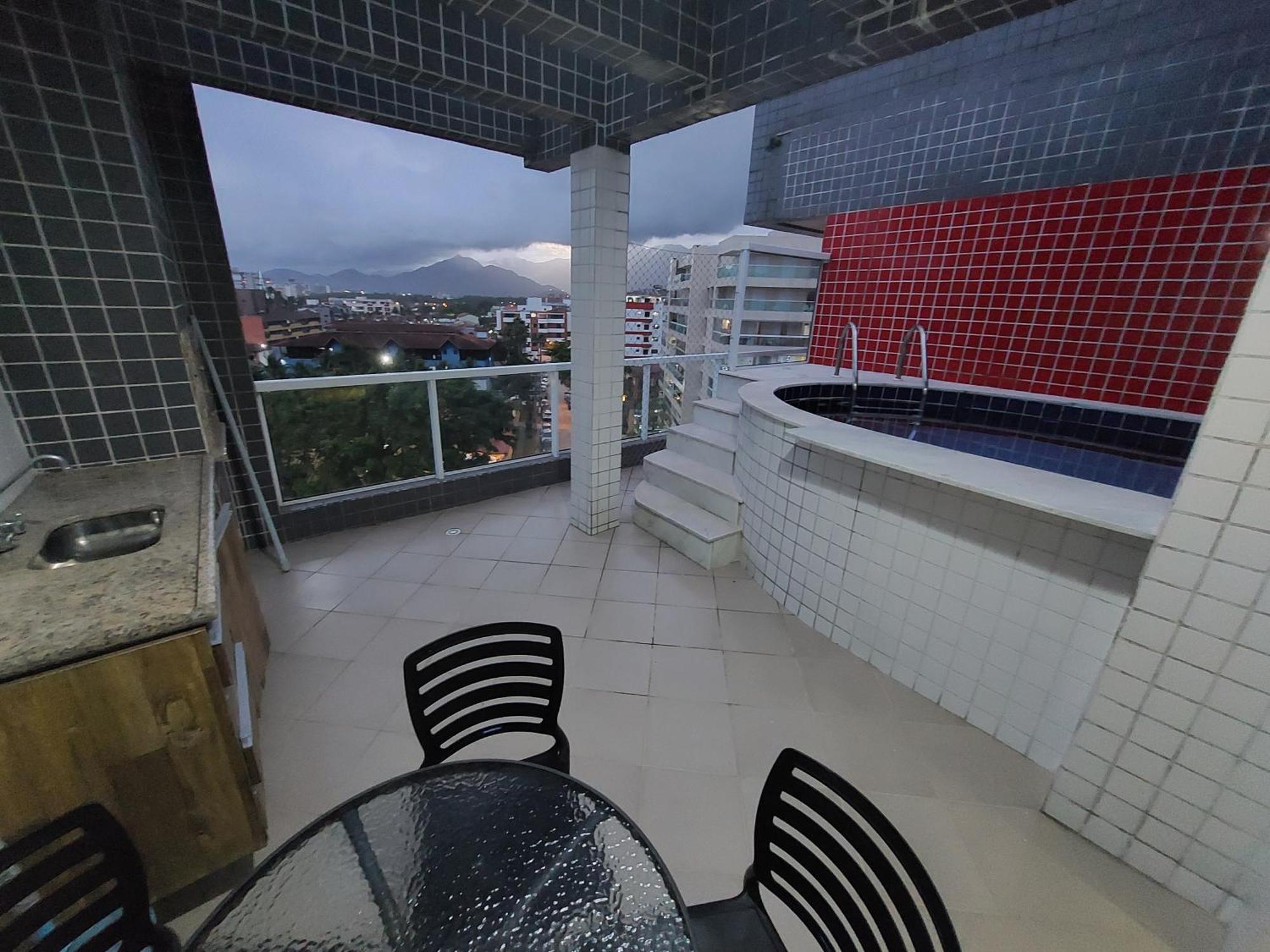 Apartamento A 50M Praia Maitinga, Wifi, Churrasqueira Na Varanda 베르치오가 객실 사진